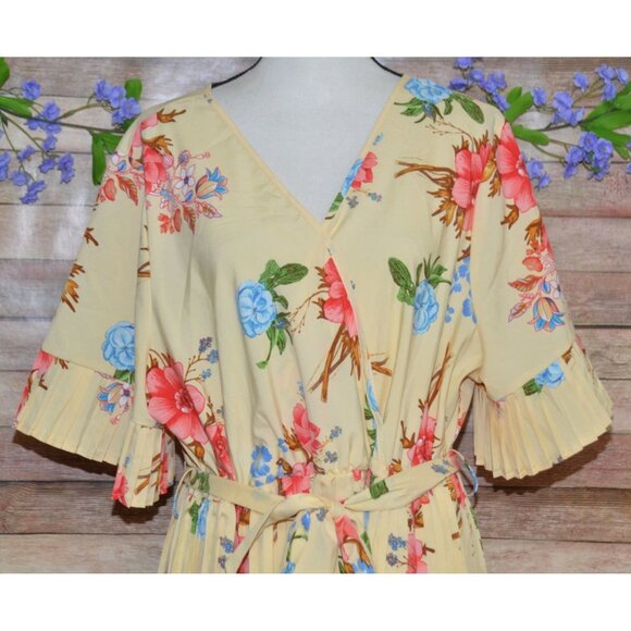 Shein Curve Womens 3XL Butter Yellow Floral Maxi Dress Faux Wrap Cottage Core - Picture 2 of 12